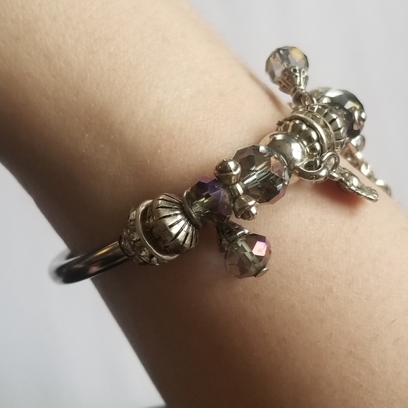 Elephant bracelet stretch silver tone charms crystal beads - Picture 12 of 14